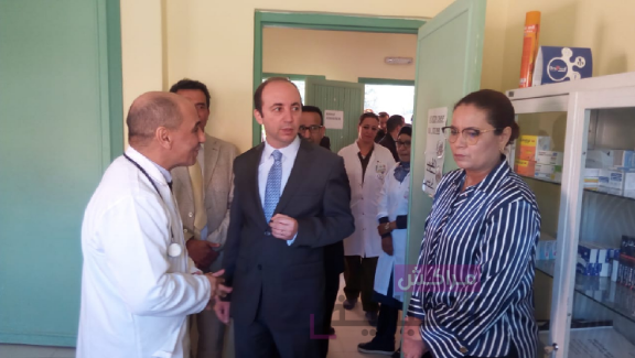 وزير الصحة أنس الدكالي غاضب من مسؤولين بالحوز بسبب الاستهتار بحياة المرضى