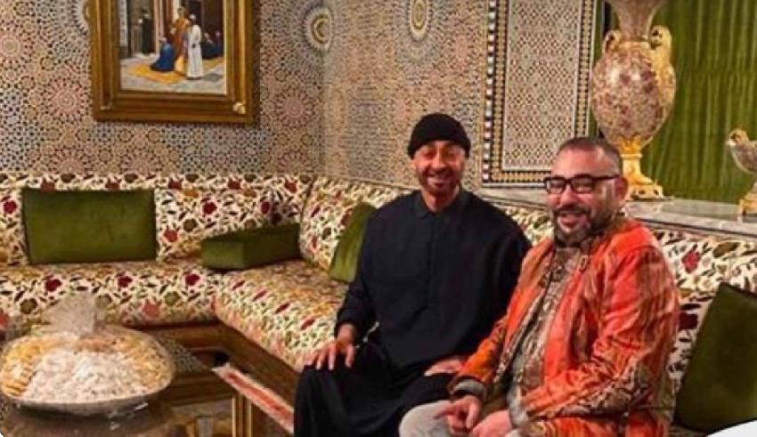 الملك يزور محمد آل نهيان في مقر إقامته بالمغرب