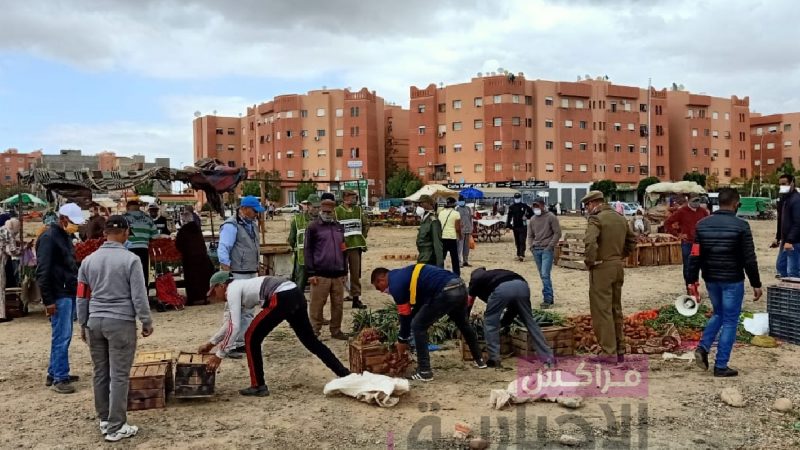 تنظيم سوق حي الجوامعية بتامنصورت بشكل يضمن تفادي انتشار فيروس كورونا