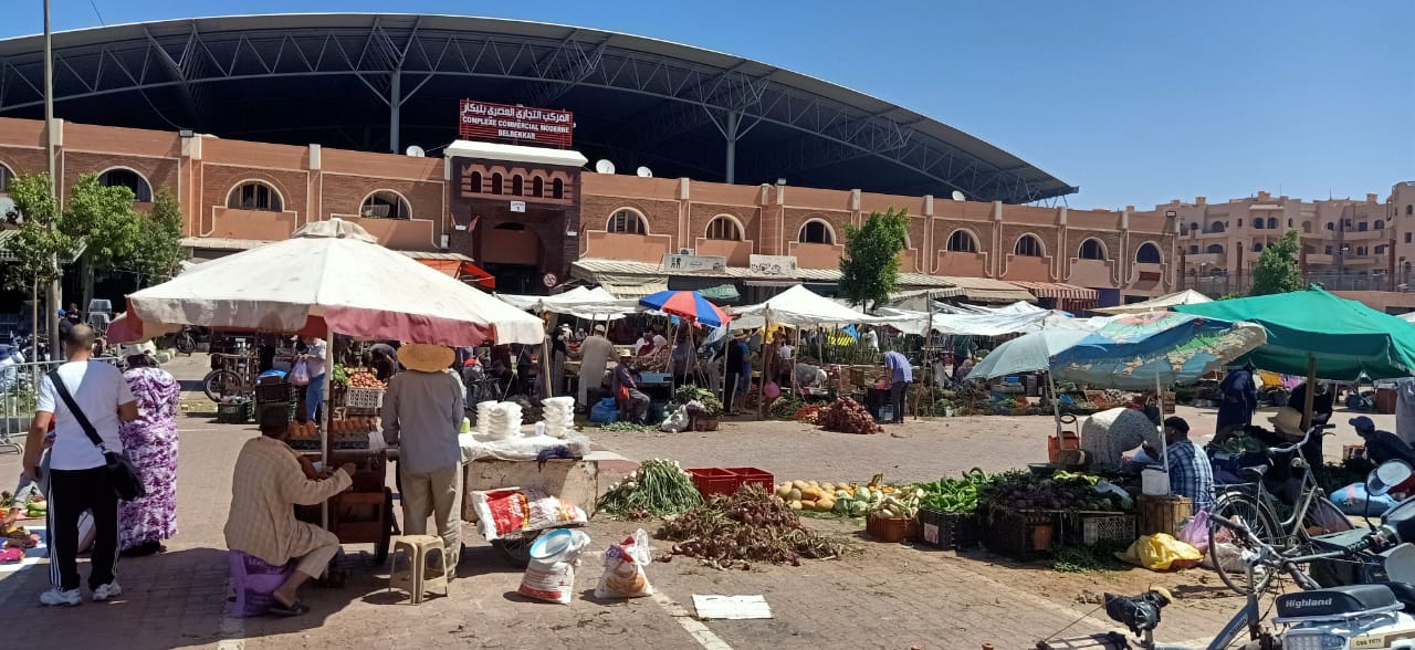 اتحاد ملاك سوق بلبكار يطالب والي الجهة بانهاء معانات التجار