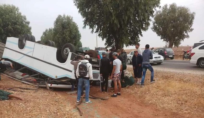 قتلى و جرحى في انقلاب حافلة بآسفي