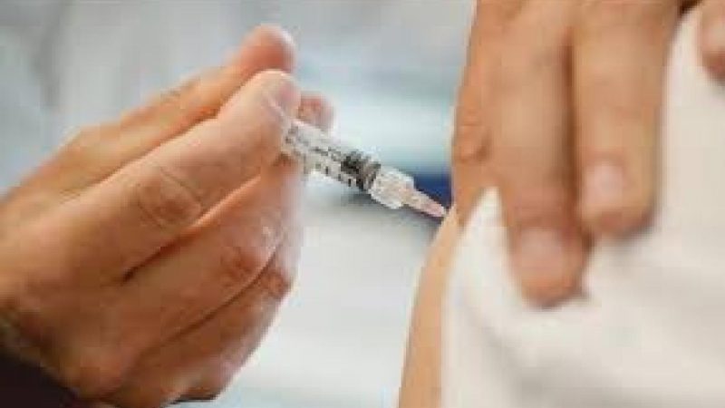 نقابات صيادلة المغرب تقترح على وزراة الصحة تقديم اللقاحات الخاصة بالأنفلونزا الموسمية