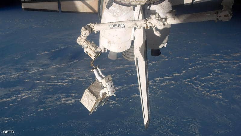 انطلاق أول رحلة مأهولة لـ »سبيس إكس » إلى الفضاء