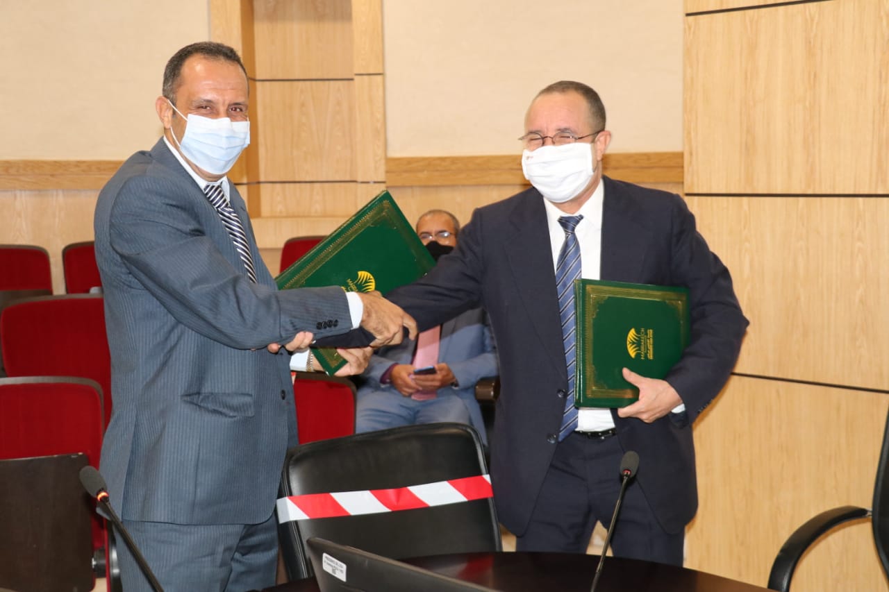 توقيع اتفاقية شراكة بين جامعة القاضي عياض ومؤسسة علي الشريف بمراكش