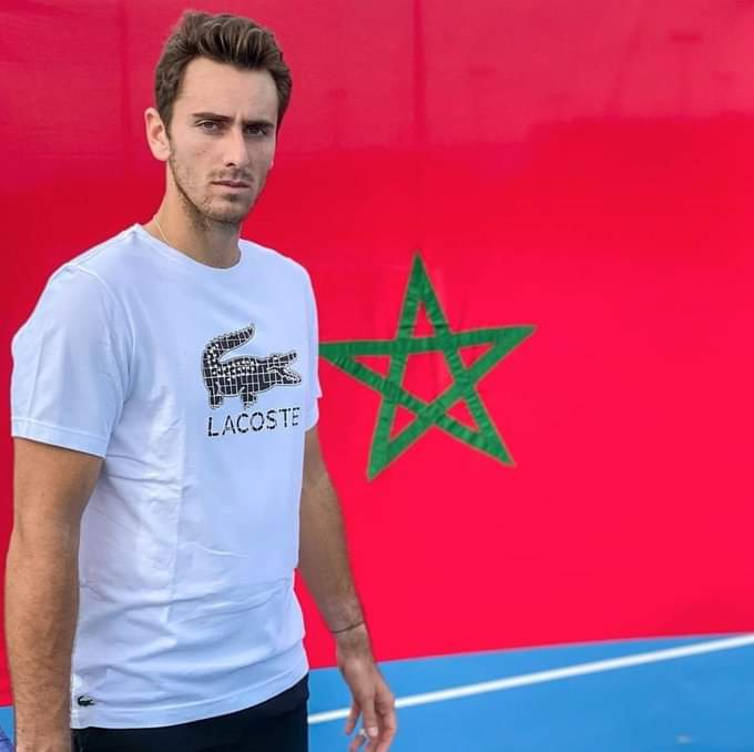 لاعب التنس الدولي بنشتريت يتخلى عن فرنسا ويحمل قميص المغرب في البطولات المقبلة