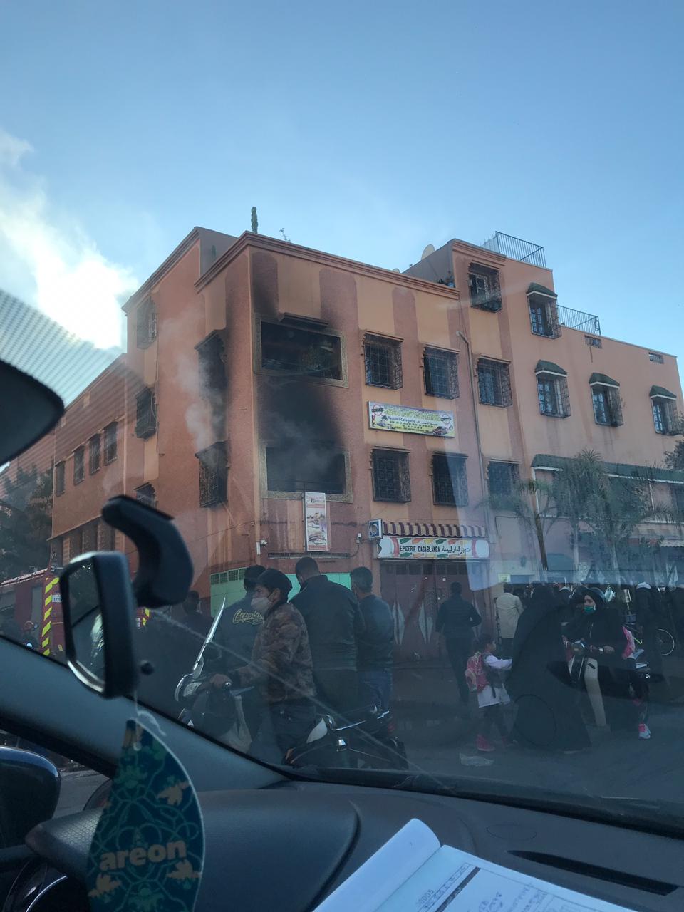 عاجل: اندلاع حريق مهول داخل مدرسة لتعليم السياقة بعين مزوار