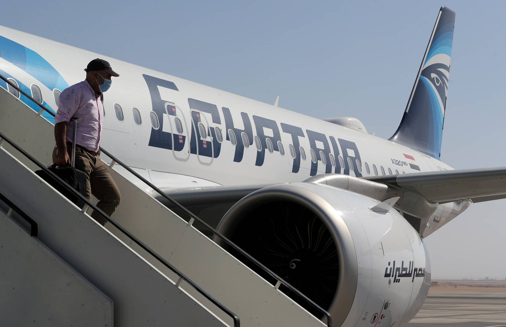 مصر للطيران تعلق رحلاتها الجوية بين القاهرة والدار البيضاء بعد قرار المغرب