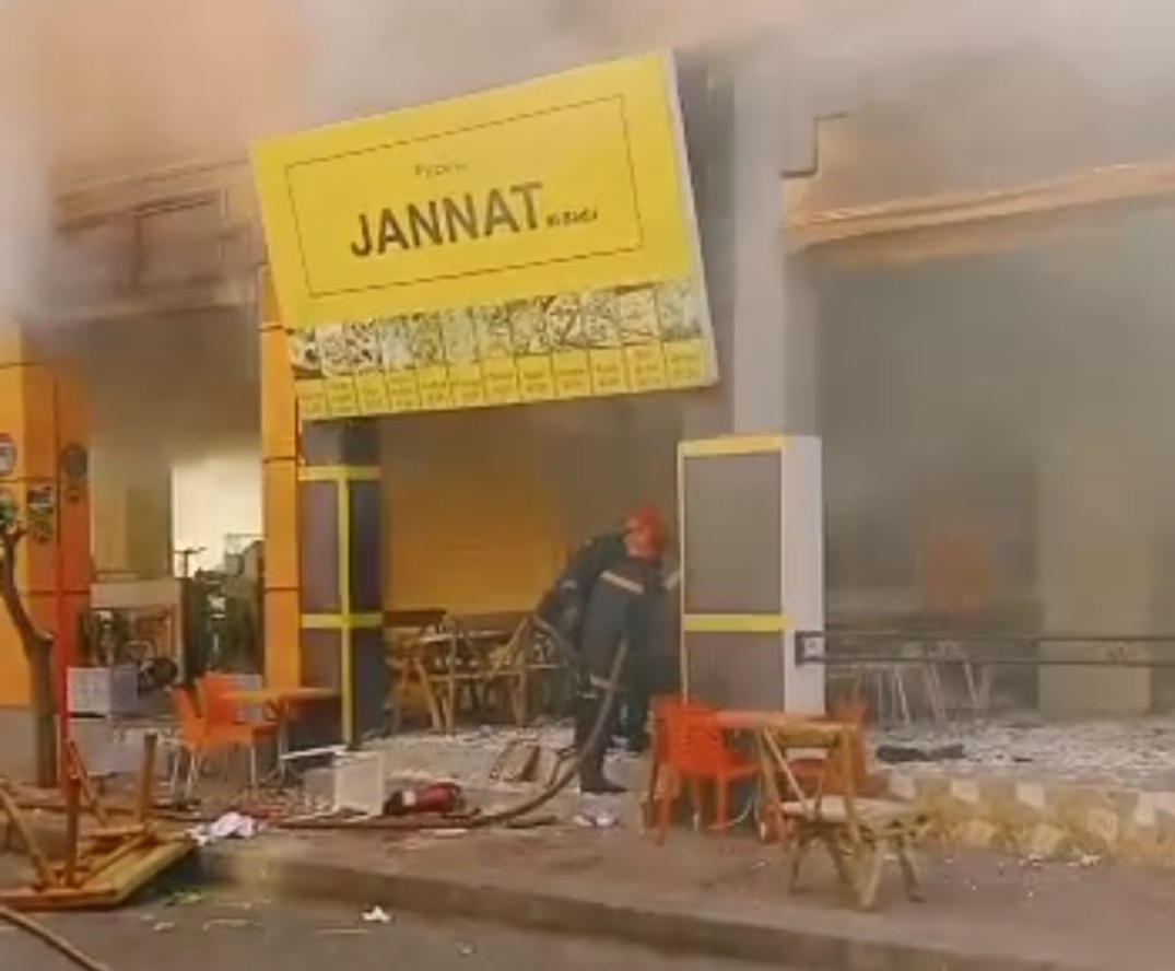 عاجل… اندلاع حريق مهول بمحل لبيع المأكولات بالبديع مراكش