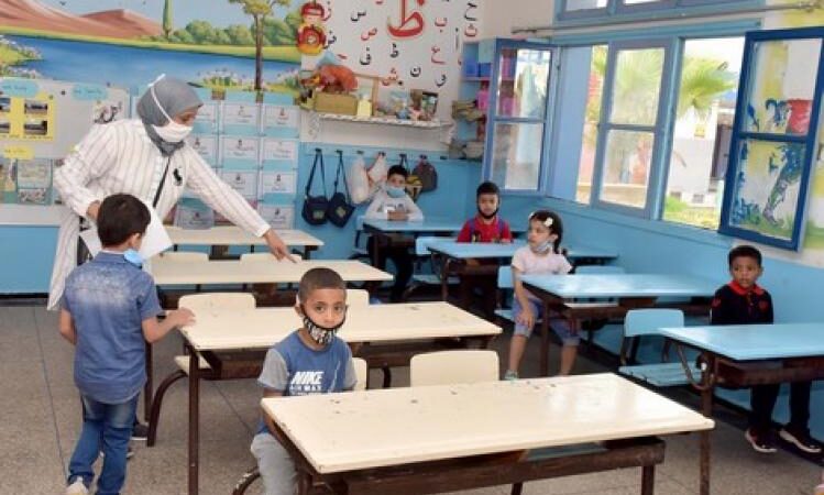 وزارة أمزازي تعلن استئناف الدراسة يوم الاثنين بجميع الأسلاك التعليمية