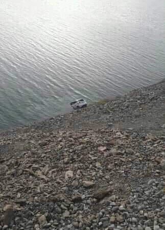 نجاة شخصين من موت محقق في حادث سقوط سيارة في سد مائي بشيشاوة