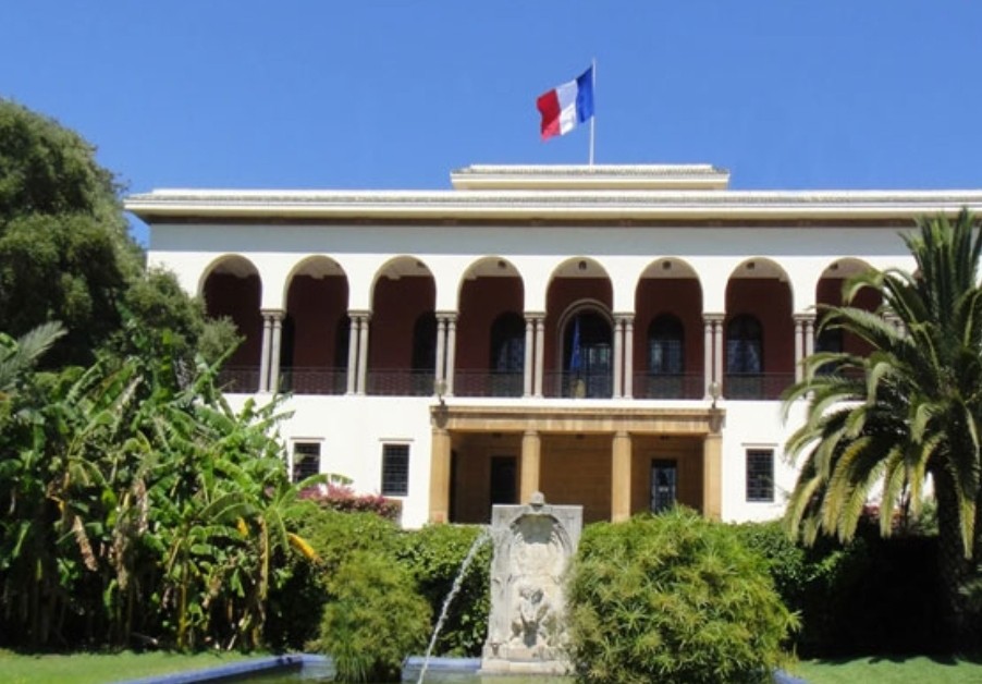 السفارة الفرنسية بالمغرب تطلق دعوة لمشاريع تعزيز التعليم عن بعد والتعاون في المجال الرقمي