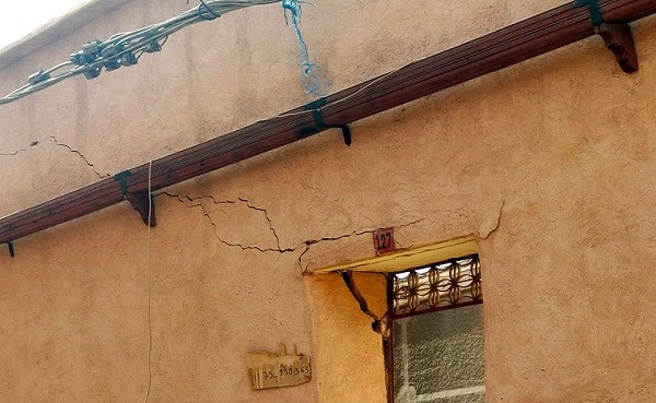 نداء استغاثة لإنقاذ حياة المواطنين من خطر منازل آيلة للسقوط بالمدينة القديمة لمراكش+صور