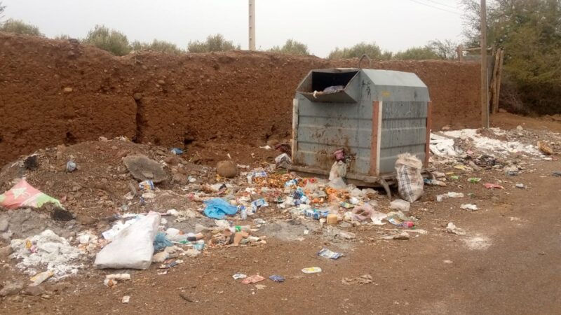 فاعلون مدنيون يحملون مجلس جماعة تسلطانت مسؤولية تراكم النفايات بالدواوير  التابعة لها