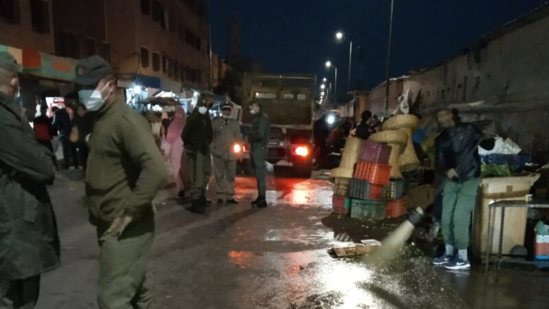 « زهيم » يقود حملة واسعة لتحرير الملك العمومي بشارع البرادة بمنطقة سيدي يوسف بن علي