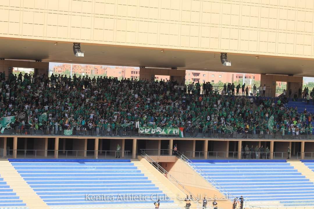 المخاوف من الشغب يدفع سلطات مراكش إلى لعب مباراة الاتفاق والكاك بدون جمهور