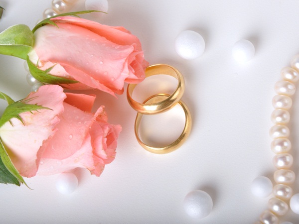 تهنئة للزميل الصحافي أشرف جال بمناسبة زفافه