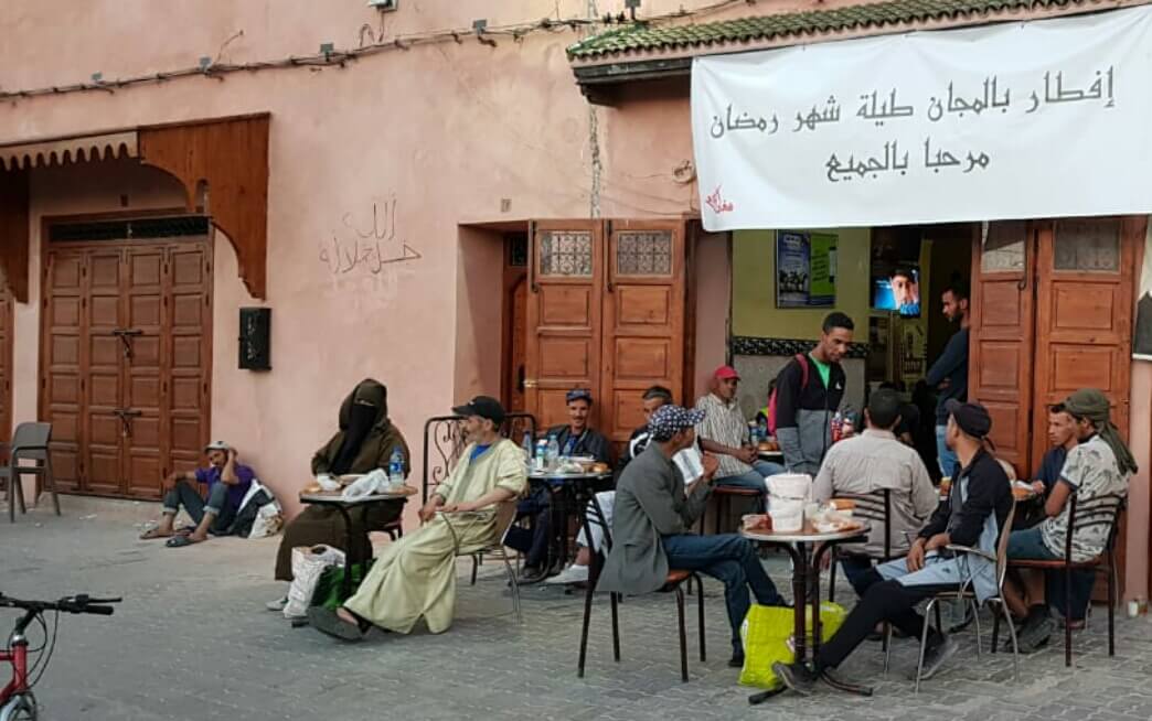 موائد الرحمان من أوجه الإحسان في شهر رمضان بمدينة مراكش