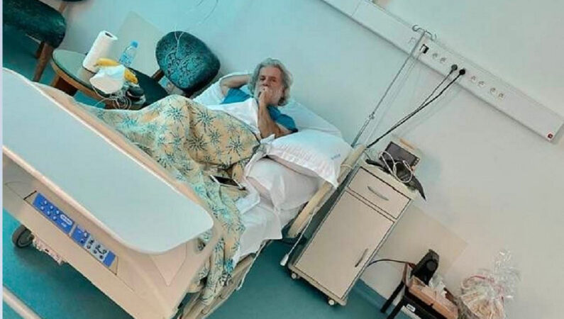 مارسيل خليفة يتعالج في مستشفى بالرباط
