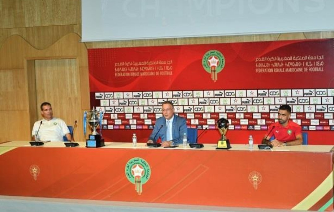 لقجع يستقبل أعضاء منتخب الفوتصال بعد العودة باللقب من تايلاند