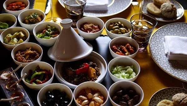 فندق المامونية بمراكش يحتفي في لشبونة بالمطبخ المغربي