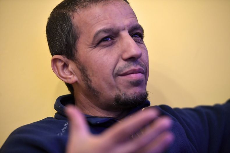 بلجيكا تعتقل الداعية المغربي حسن إكويسن بتوصية فرنسية