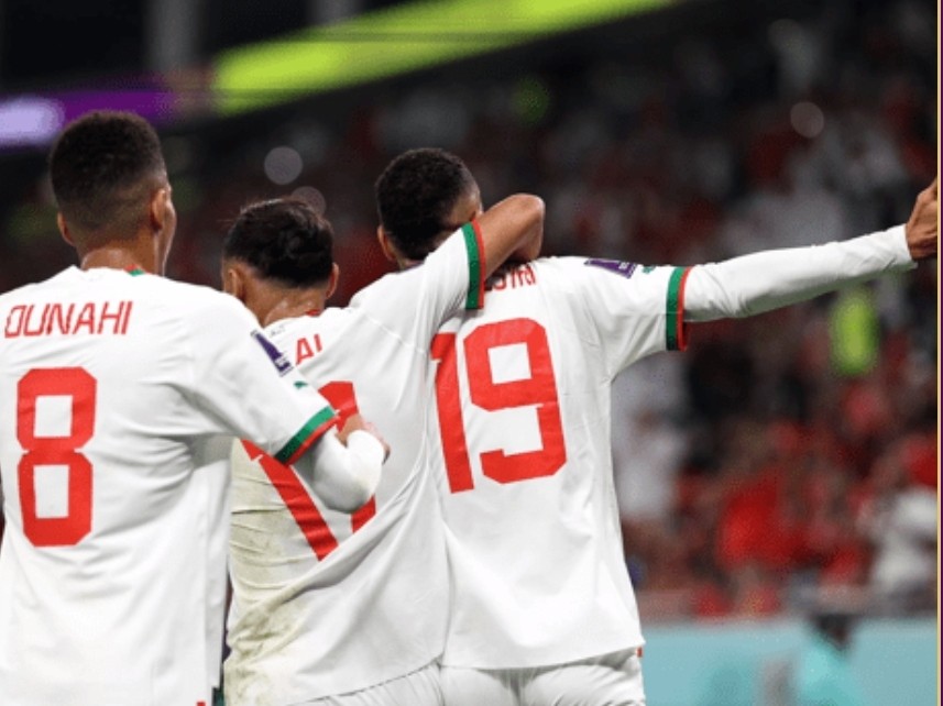 المنتخب المغربي يعبر لثمن نهائي كأس العالم في صدارة مجموعته