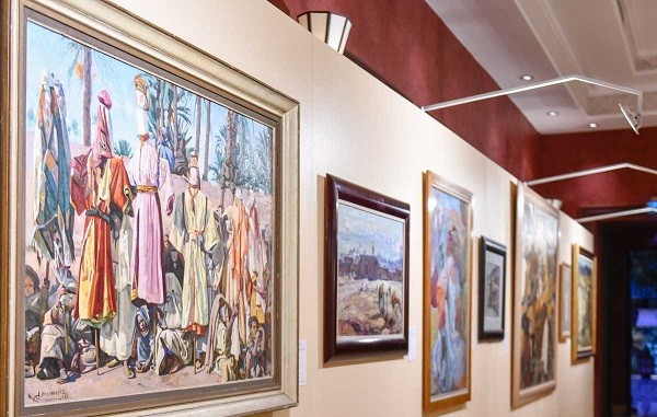 مجموع الأعمال المعروضة للبيع في المزاد العلني « شتاء مغربي » بمراكش يبلغ 150 عملا فنيا