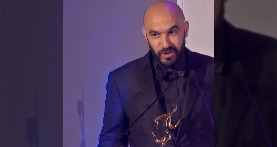 عاجل/ الركراكي يتوج بجائزة أفضل مدرب عربي عالمي