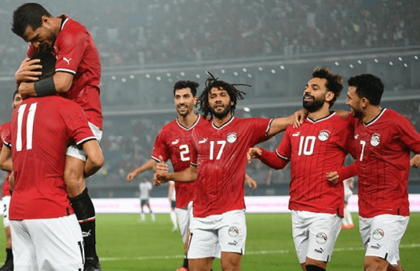 محمد صلاح يتقدم لائحة المنتخب المصري لمواجهة غينيا بمراكش