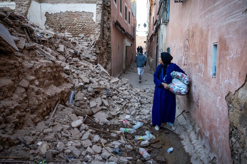أزيد من 27 ألف شخص من ضحايا الزلزال استفادوا من المساعدات المالية الإستعجالية