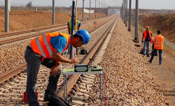 إطلاق طلب عروض متعلق بأشغال التهيئة الخاصة بخط السكة الحديدية للقطار الفائق السرعة القنيطرة-مراكش