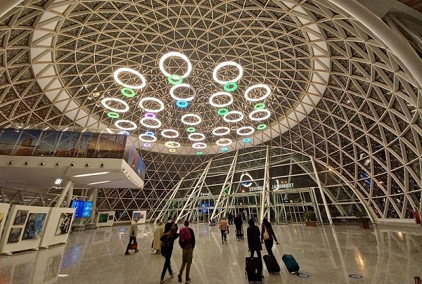 مجلة السفر « ليليغو » تصنف مطار مراكش ضمن الأفضل في العالم