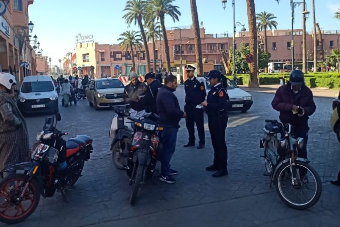 أمن مراكش يشن حملة واسعة ضد أصحاب الدراجات النارية