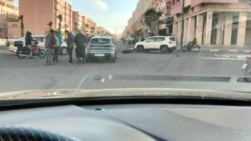 غياب الإشارات الضوئية بملتقى طرقي بحي الازدهار يسبب في حوادث السير بشكل يومي