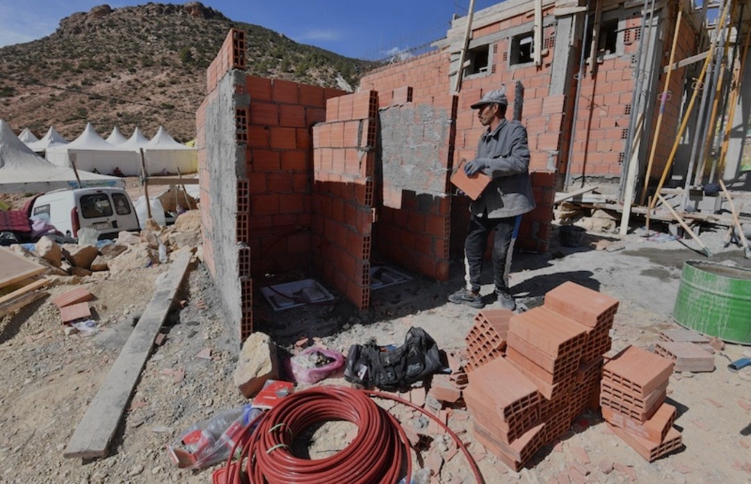 أشغال إعادة بناء منازل المنطقة الأكثر تضررا من الزلزال تسير بوتيرة سريعة