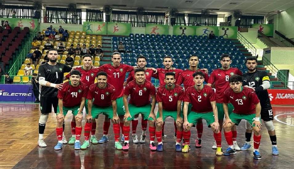 المنتخب الوطني الرديف لكرة القدم داخل القاعة يفوز على نظيره الإيراني