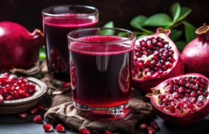 عصير الرمان الطبيعي يمنع الجلطات في رمضان