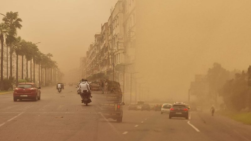 نشرة انذارية.. هبوب رياح قوية اليوم الأحد بعدد من مناطق المملكة