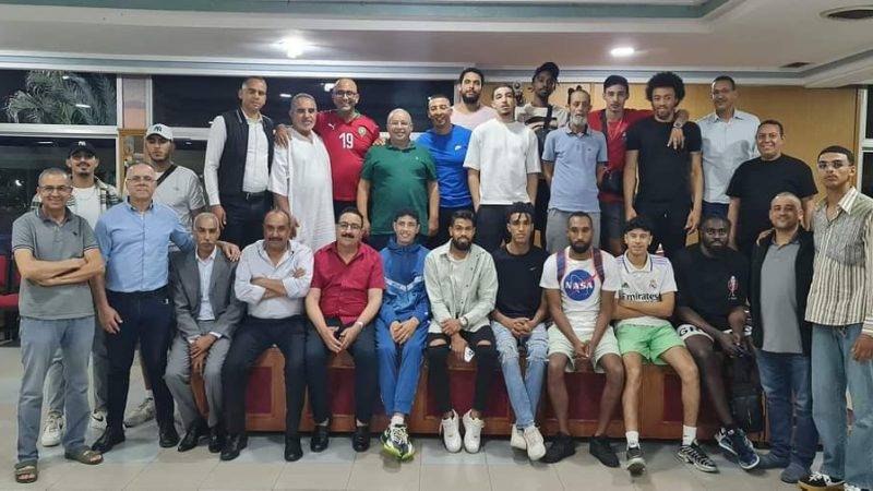 نادي الكوكب لكرة السلة يكرم جريدة مراكش الإخبارية