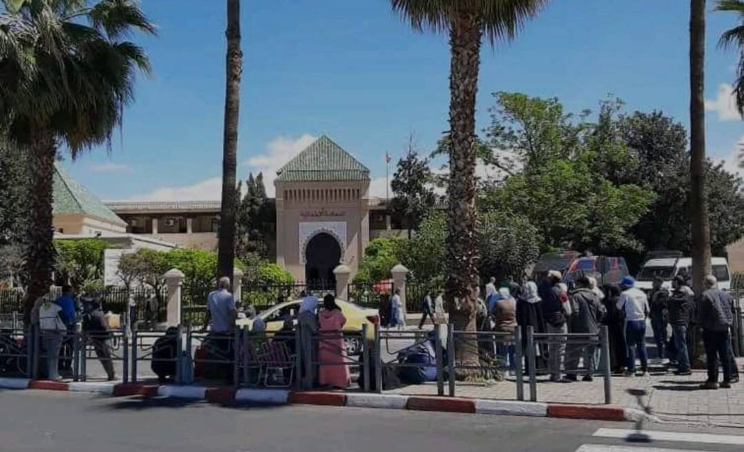 قاضي التحقيق بالمحكمة الابتدائية لمراكش يتابع 19 مشجعا الحسنية في حالة اعتقال
