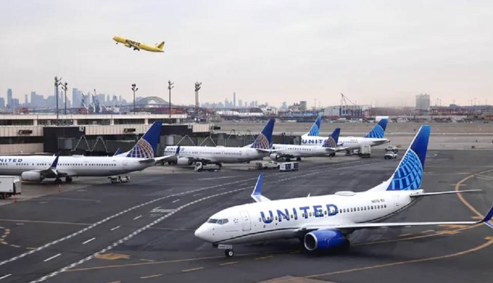 إدارة الطيران الفيدرالية تجبر شركة « يونايتد إيرلاينز » على تأجيل إطلاق الخط الجوي مراكش-نيويورك