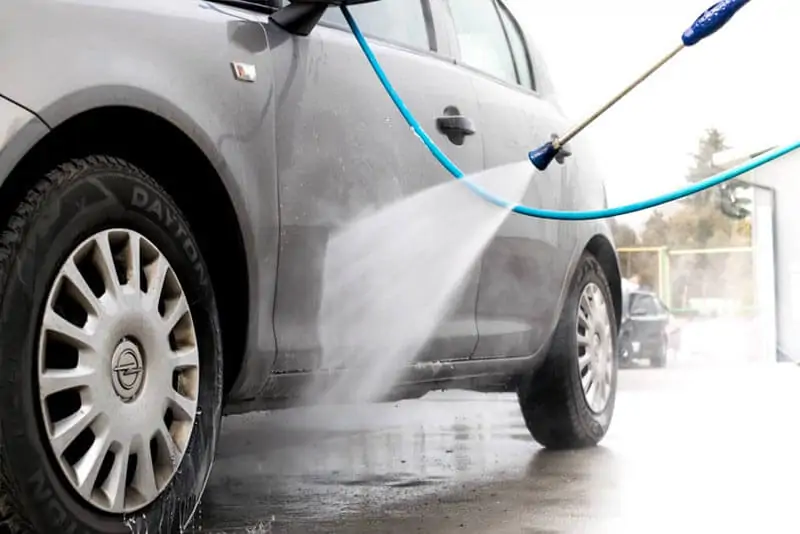 هل تعيد سلطات الحوز فتح مراكز غسل السيارات بعد انتعاش حقينة السدود ؟