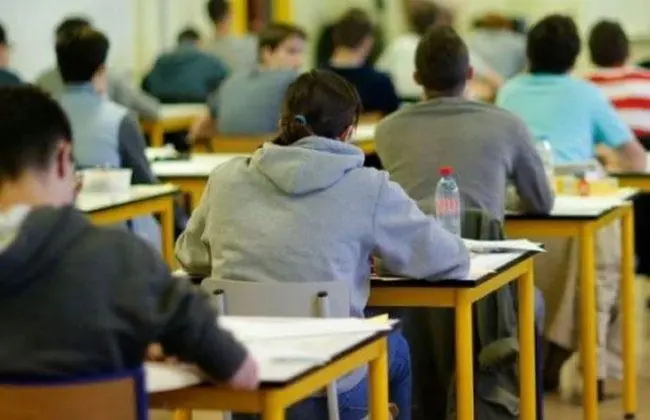 وزارة التربية الوطنية تعلن مواعيد الامتحانات بعد تعديلها+صورة
