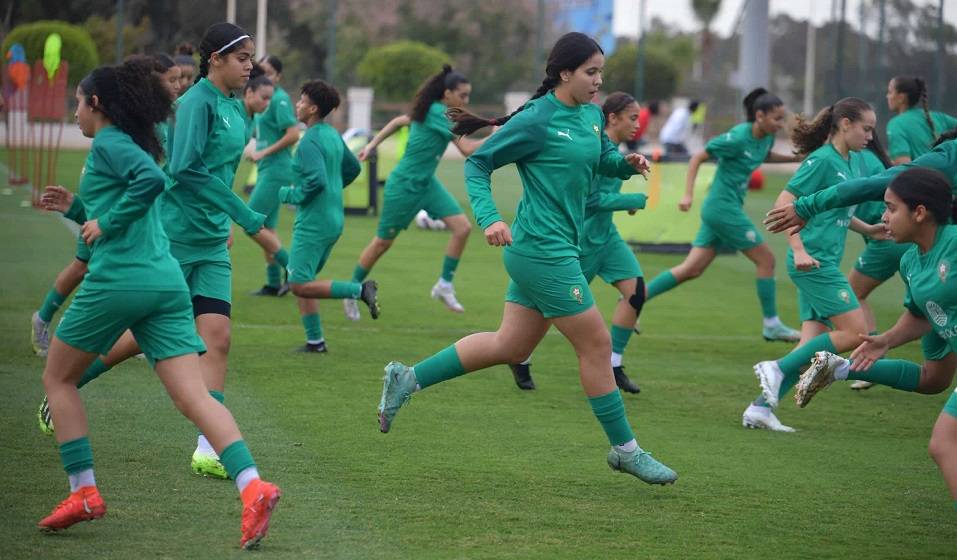 المنتخب النسوي تحت 17 سنة يجري آخر حصة تدريبية قبل لقاء الجزائر