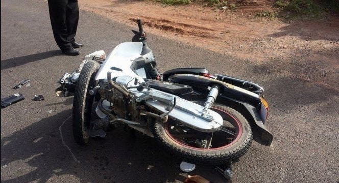 شاب يفقد ذاكرته في حادث اصطدام دراجته النارية بعمود كهربائي ضواحي مراكش