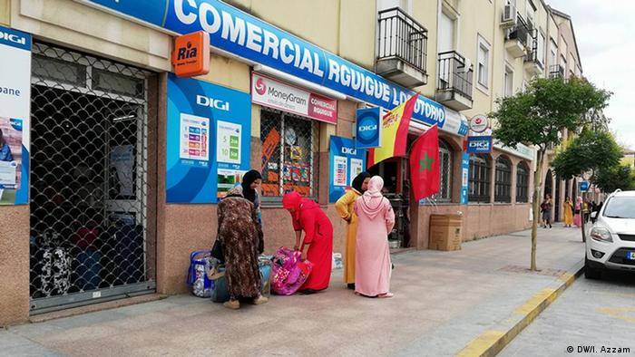 المغاربة الأكثر مساهمة في نظام الضمان الاجتماعي بإسبانيا