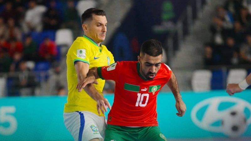 المنتخب المغربي يخرج من ربع نهائي مونديال الصالات بانهزامه أمام نظيره البرازيلي