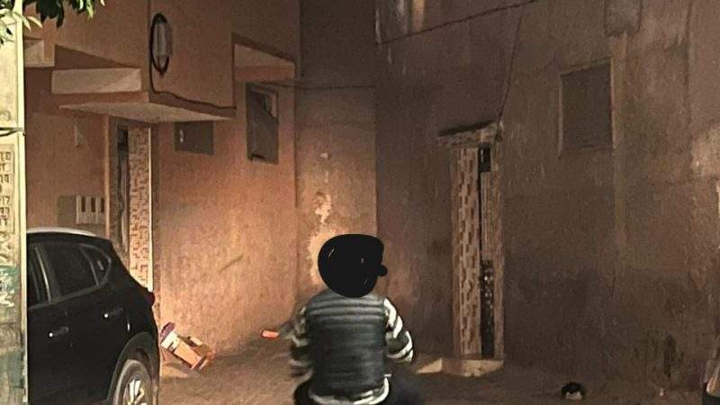 مطالب باغلاق ممر بحي عين ايطي بعد تحوله إلى حل لهروب المنحرفين من الأمن