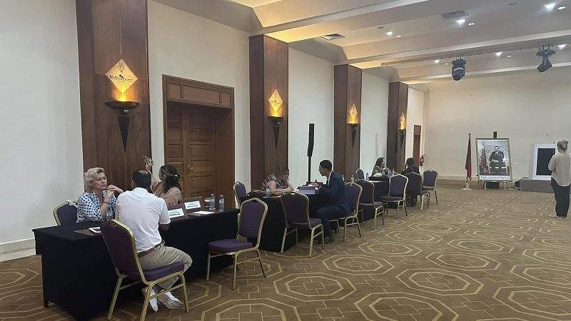 لقاء مهني بمراكش لتعزيز التعاون المغربي الروسي في قطاع السياحة الفاخرة